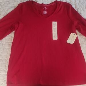 Women's St John's Bay Brand 3/4 Length Sleeve Tee. Size LARGE. NWT